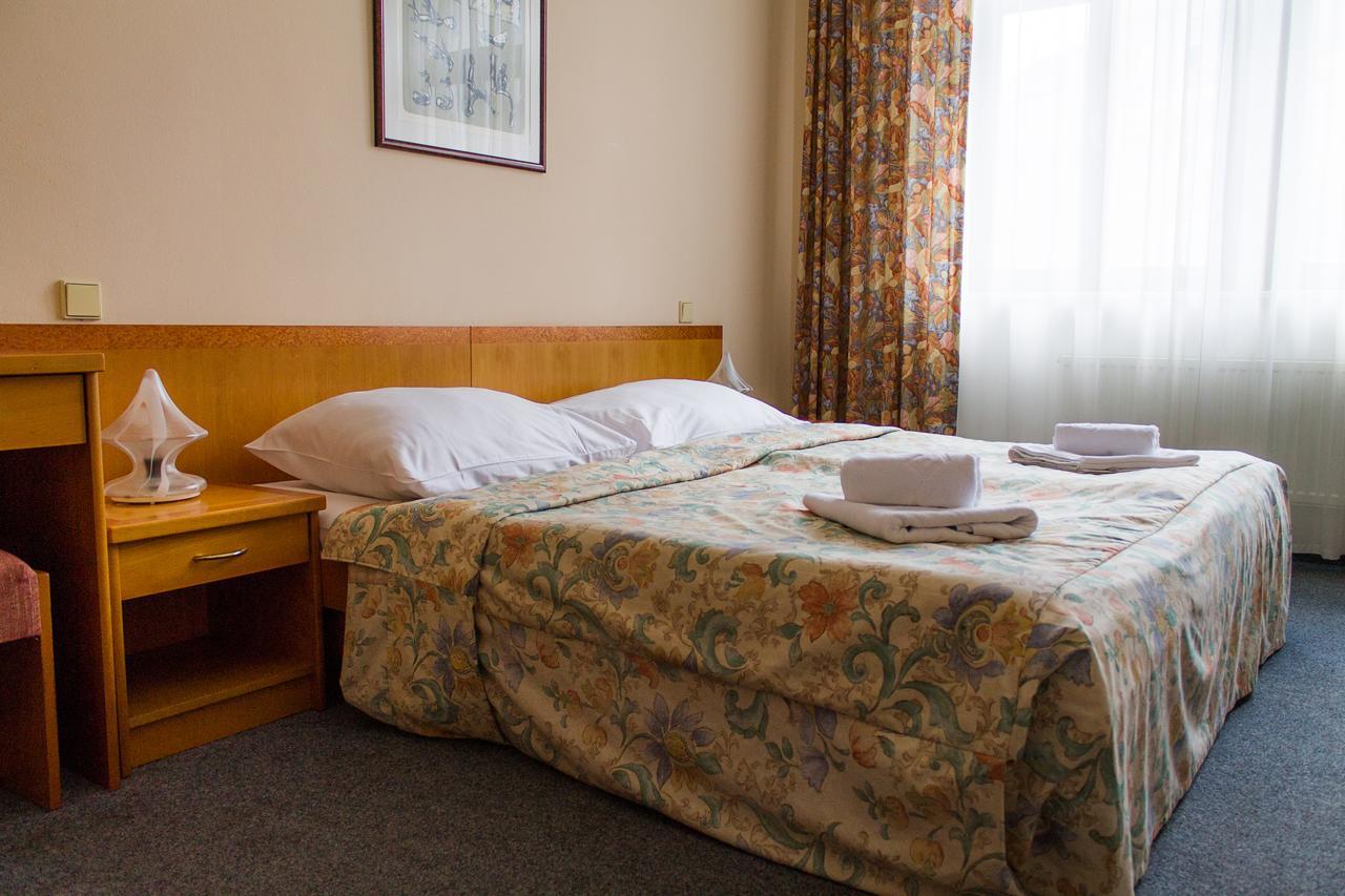Hotel Dalimil Πράγα Εξωτερικό φωτογραφία
