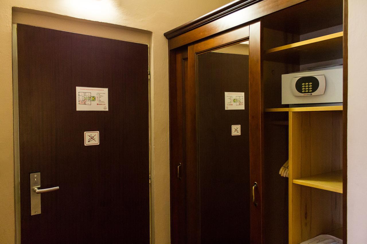 Hotel Dalimil Πράγα Εξωτερικό φωτογραφία