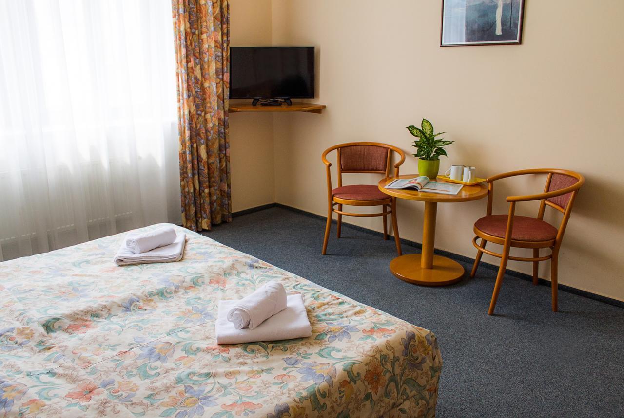 Hotel Dalimil Πράγα Εξωτερικό φωτογραφία