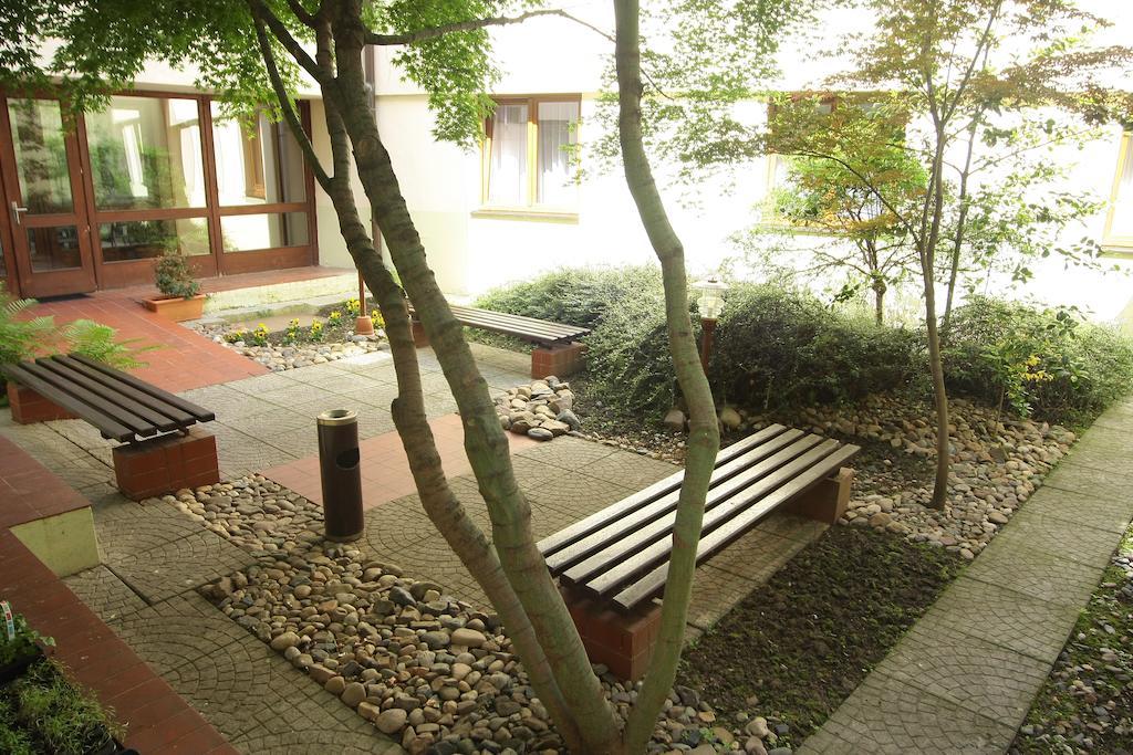 Hotel Dalimil Πράγα Εξωτερικό φωτογραφία
